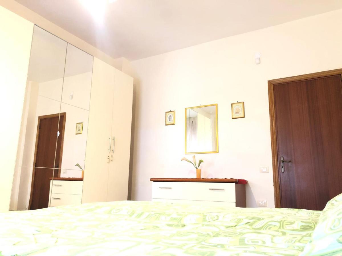 Zafira Apartment กัลลีโปลี ภายนอก รูปภาพ